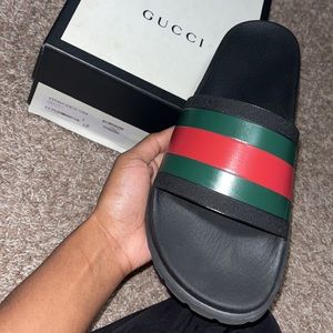 MEN Gucci Web slides